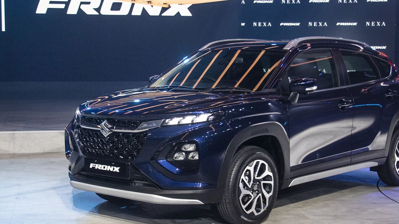 Maruti Fronx in dark blue color in a showroom