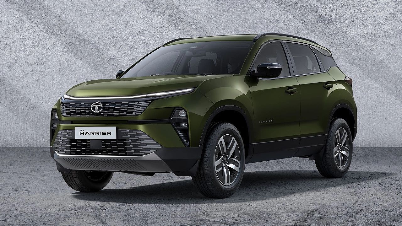 New Tata Harrier 2024 in olive color infront of silver plain background